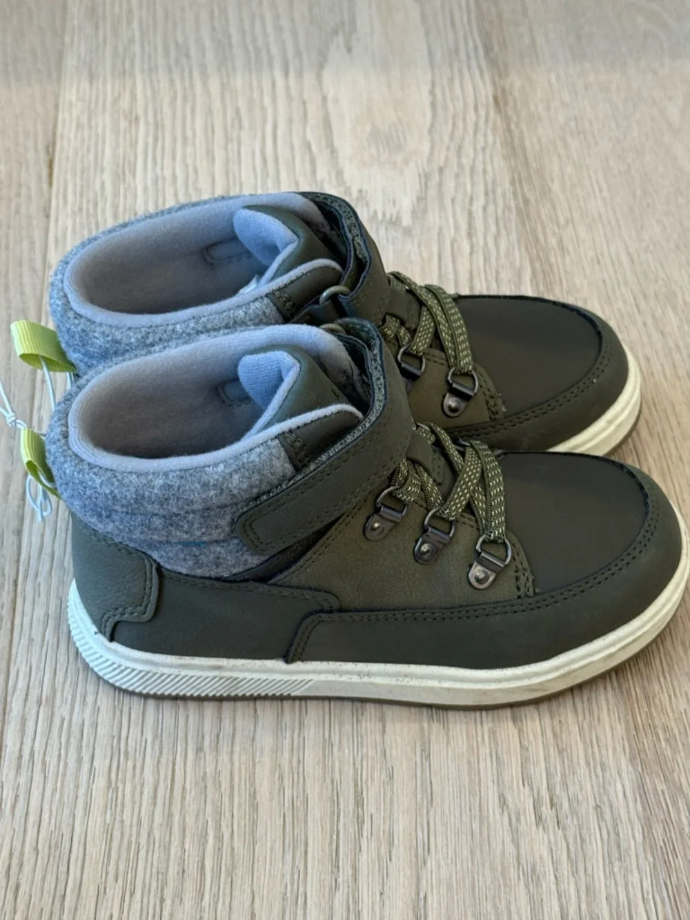 NWOT Cat & Jack Toddler Felix Sneaker Boots Green Size 10T